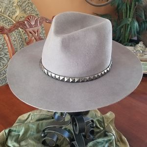 Olive & Pique wool rancher fedora hat.